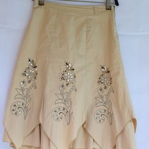 Vintage Cream Skirt w elegant floral Bead Design